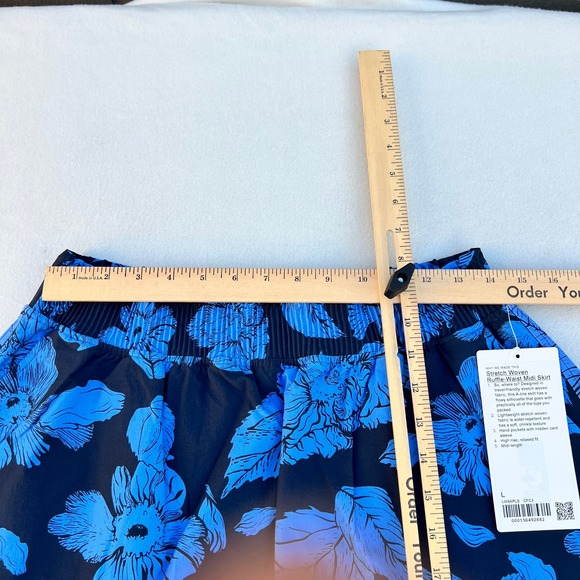 Lululemon Stretch Woven Ruffle Waist Midi Skirt Blue Floral Relaxed Fit Size L - Picture 7 of 10